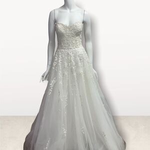 Reem Acra Strapless Bridal Gown